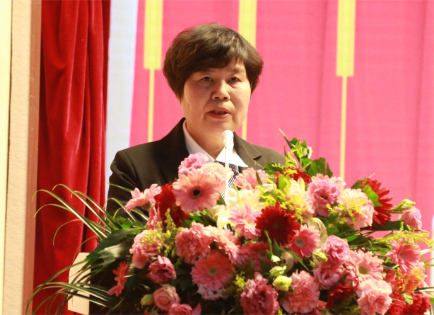 爱体育app首页_爱体育（中国）,第一届党委班子选举大会---徐州市树恩中学总校长薛淑萍同志致开幕辞